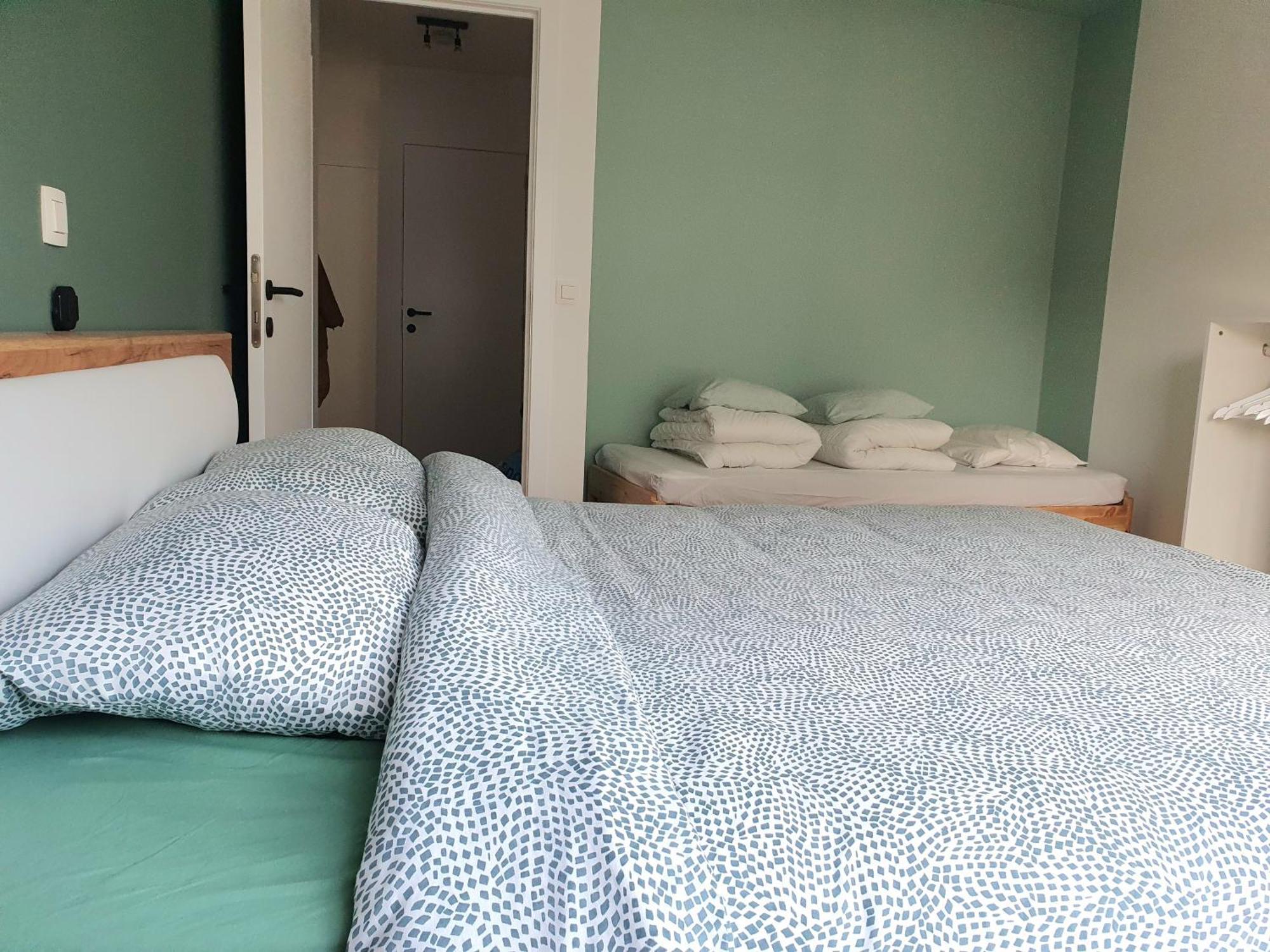 Skaai Five - Newly Renovated 2 Bedrooms Apartment ออสเทนด์ ภายนอก รูปภาพ